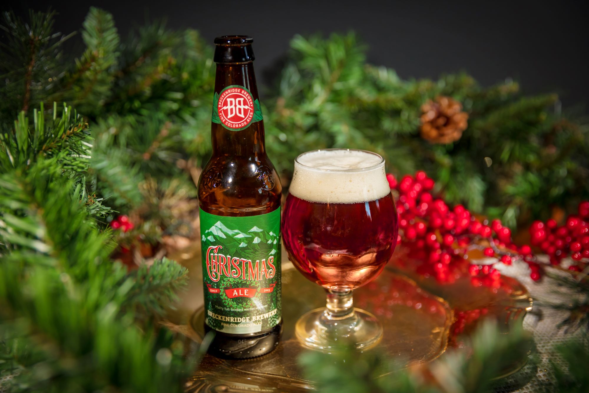 ChristmasAlebottleandpour1_3